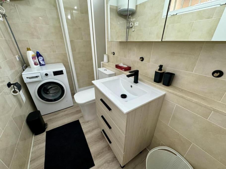 Amazing Apartment In Las Americas Playa de las Americas  Bagian luar foto